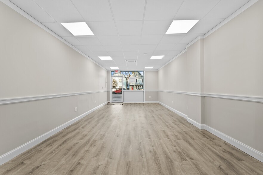 More Photos Of 324 Mount Pleasant Ave, Mamaroneck Storefront Retail Office For Lease