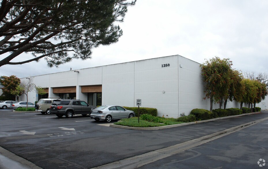 More Photos Of 1200 Stellar Dr, Oxnard Unknown For Lease