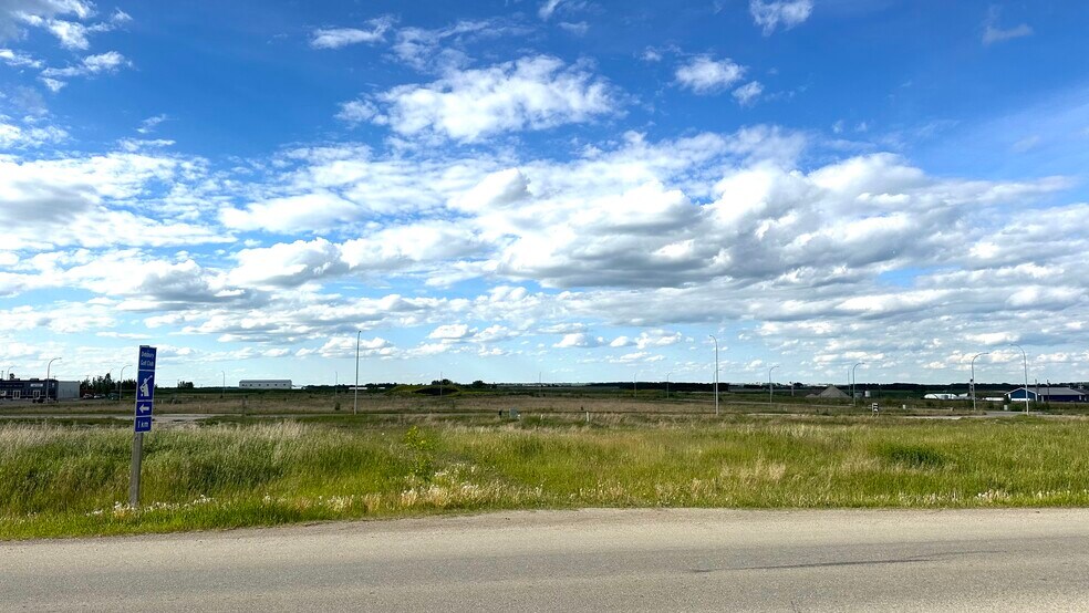 More Photos Of Shantz Dr, Didsbury Land For Sale