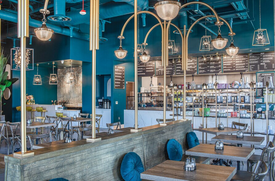 More Photos Of 3616 Spring Mountain Rd, Las Vegas Freestanding For Lease