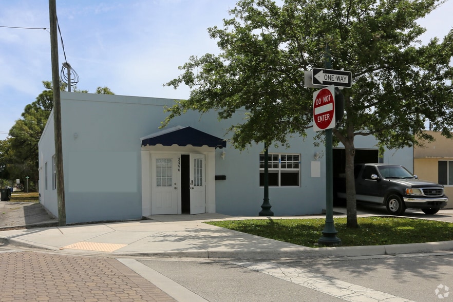 More Photos Of 3496 NE 12th Ter, Oakland Park Warehouse For Sale