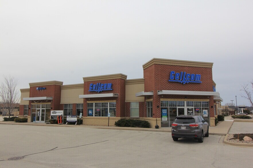 More Photos Of 2385 Holmgren Way, Ashwaubenon Freestanding For Lease