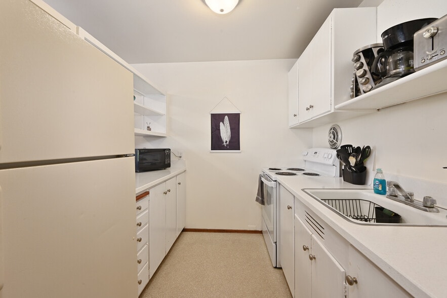 More Photos Of 525 E Roy St, Seattle Apartments For Sale