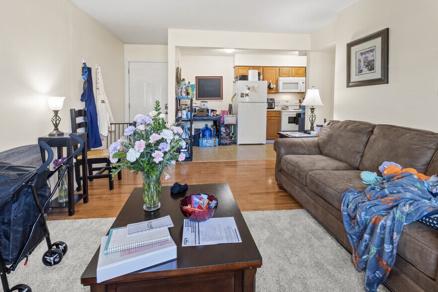 More Photos Of 430 Adams St, Paducah Apartments For Sale