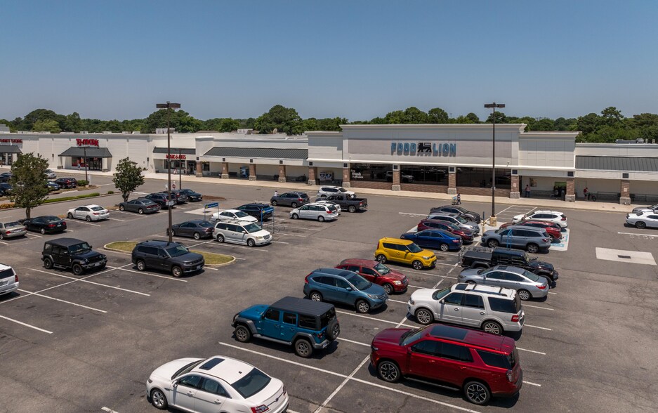 More Photos Of 5242 Fairfield Shopping Ctr, Virginia Beach Land For Lease