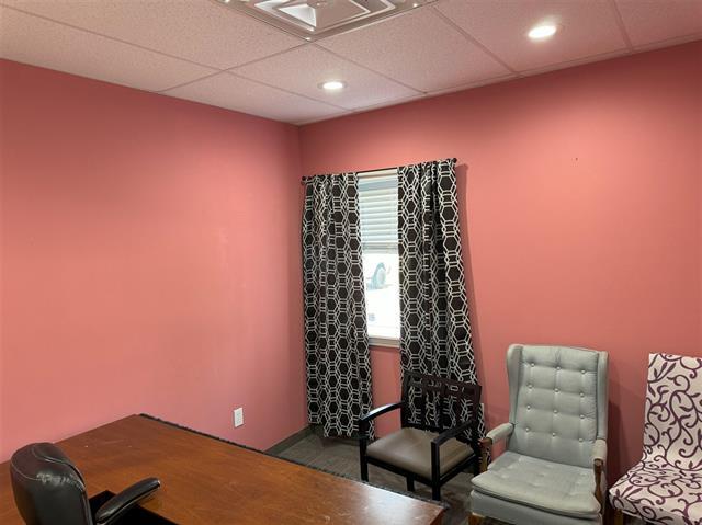 More Photos Of 150 Kings Daughters Dr, Frankfort Office For Sale