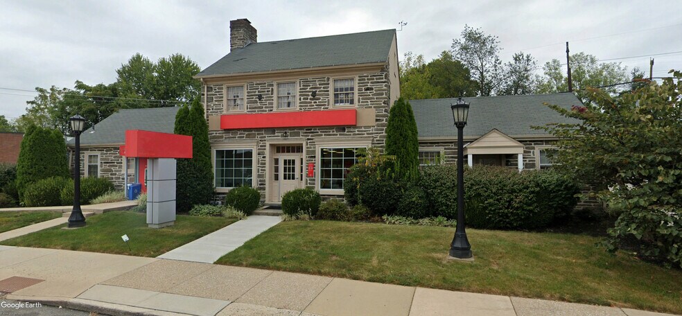 Primary Photo Of 1401 Bruce Rd, Oreland General Retail For Sale