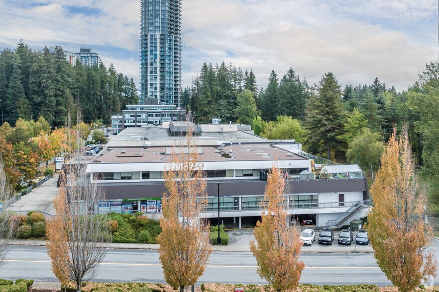 More Photos Of 3030 Lincoln Ave, Coquitlam General Retail For Sale