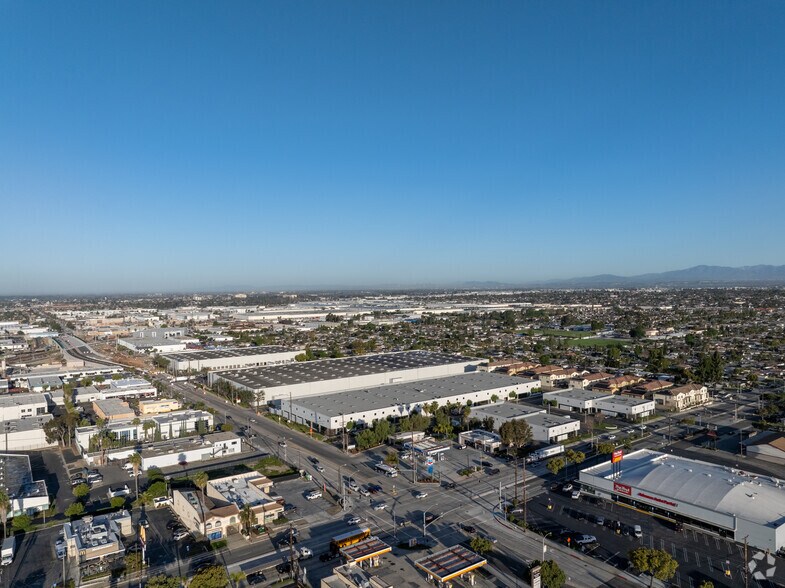 More Photos Of 14001-14007 Rosecrans Ave, La Mirada Warehouse For Lease