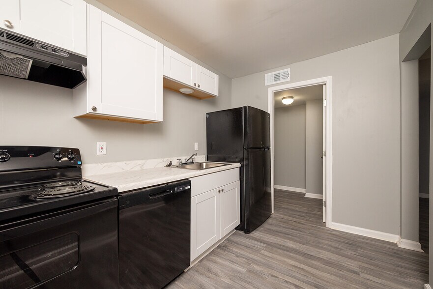 More Photos Of 1707 Arrowhead Rd, North Little Rock Apartments For Sale