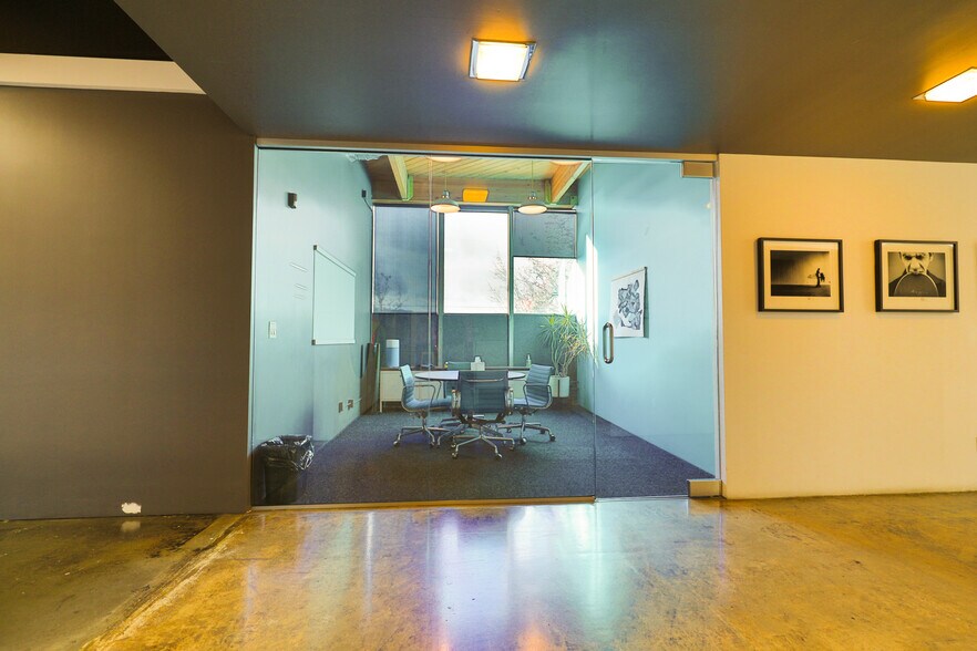More Photos Of 1700 SE 11th Ave, Portland Office For Lease