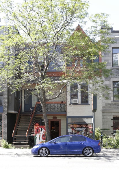 Primary Photo Of 4320-4324 St Saint-Denis, Montréal Multifamily For Sale