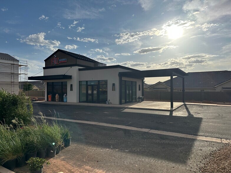 More Photos Of 767 E Hayfield Dr, Washington Unknown For Lease