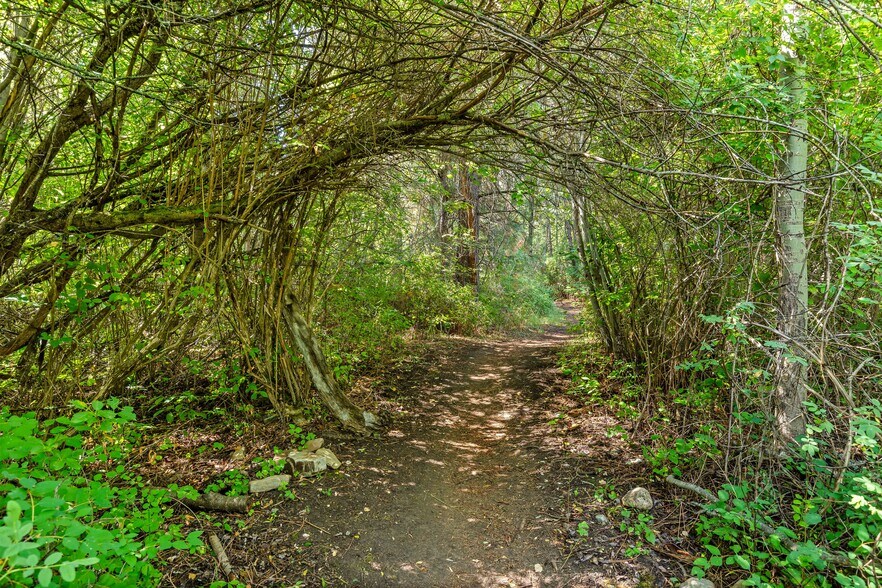 More Photos Of 9955 US Highway 12, Lolo Specialty For Sale