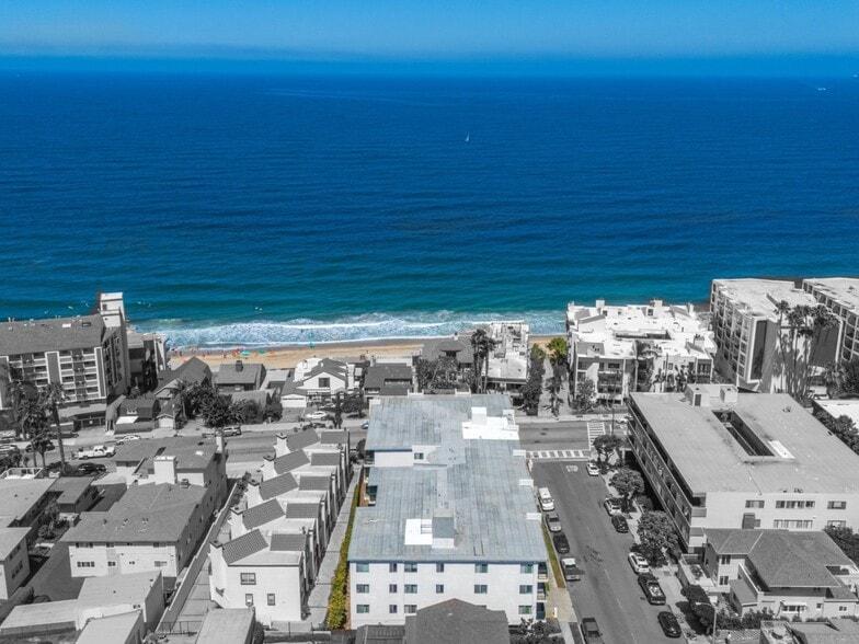More Photos Of 600 Esplanade, Redondo Beach Apartments For Sale