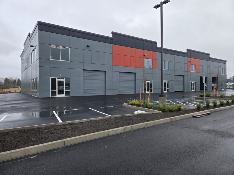 More Photos Of 28519 SR 410, Buckley Warehouse For Lease