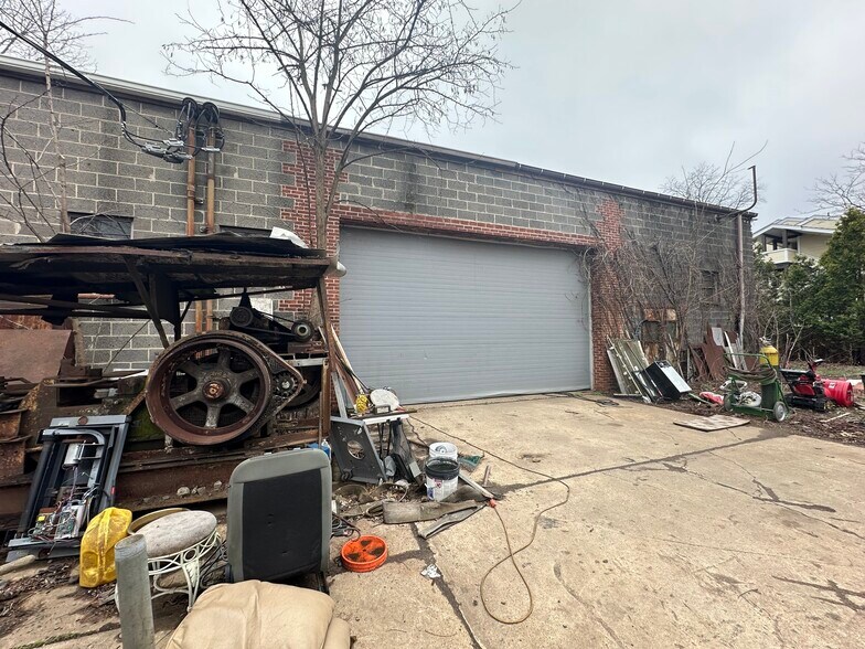 More Photos Of 2340 E US Highway 22, Union Township Manufacturing For Sale