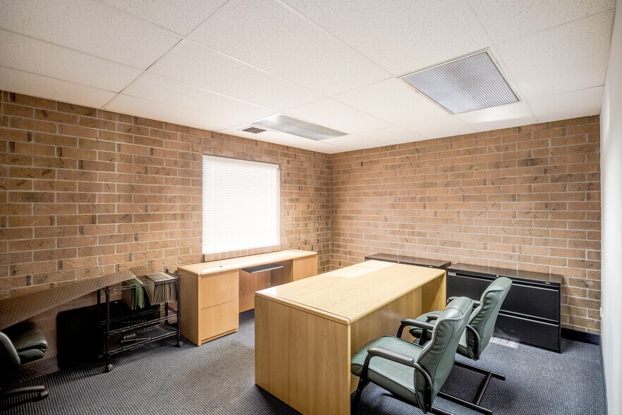 More Photos Of 6635 S Dayton St, Greenwood Village Office Residential For Sale