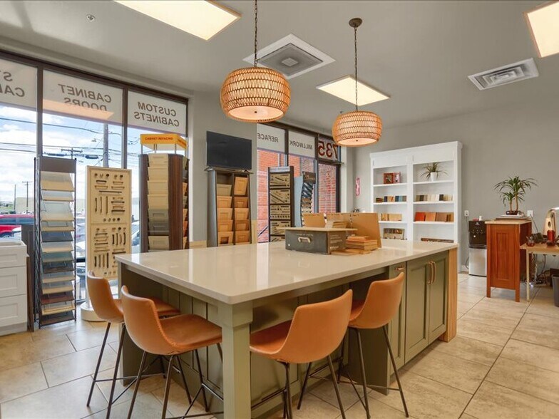 More Photos Of 715-735 S Jason St, Denver Warehouse For Sale