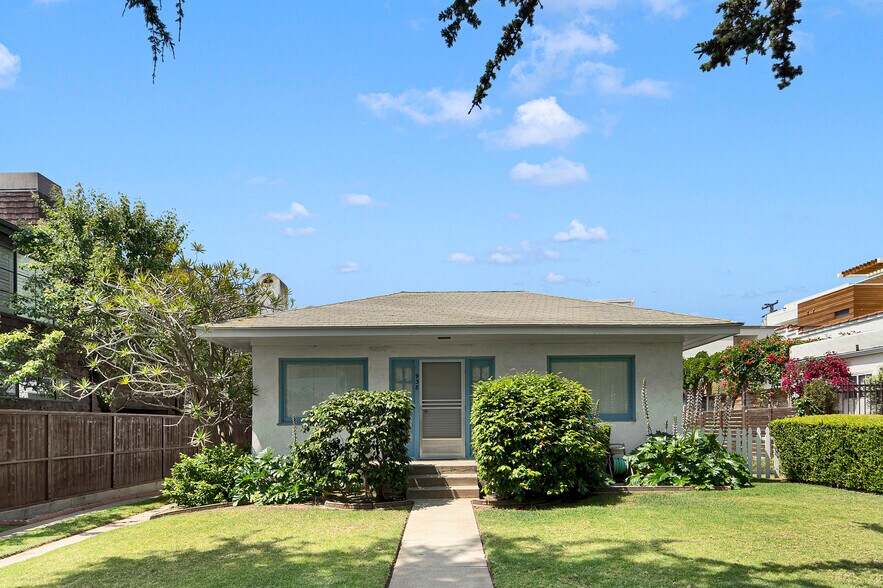 More Photos Of 938 15th St, Santa Monica Apartments For Sale