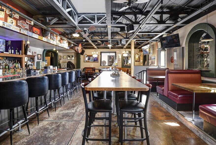 More Photos Of 231 Main St, Canon City Restaurant For Lease