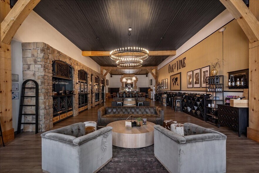 More Photos Of 114 S Broad St, Monroe General Retail For Sale