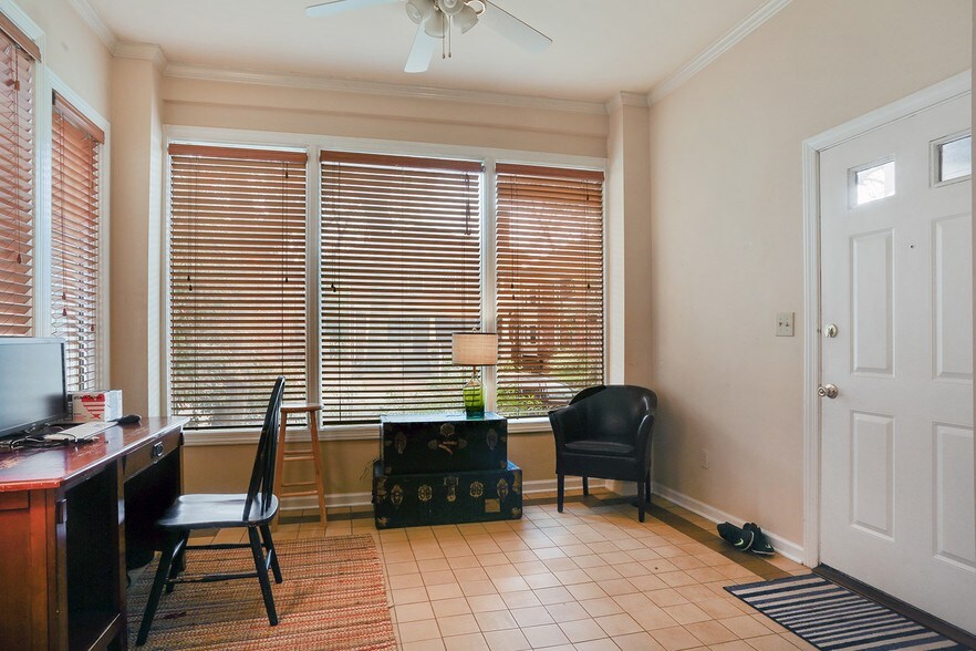 More Photos Of 323 4th St NE, Atlanta Apartments For Sale