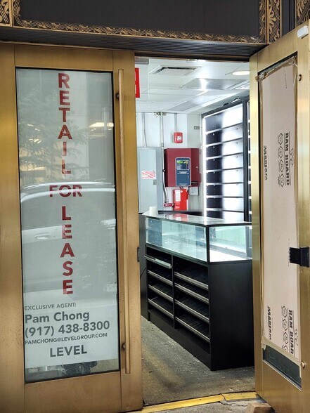 More Photos Of 101 Wall St, New York Apartments For Lease