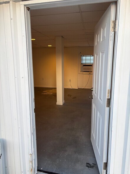 More Photos Of 37558 Highway 30, Gonzales Industrial For Lease