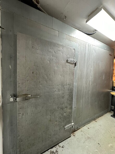 More Photos Of 241 Smith St, Brooklyn Storefront Retail Residential For Lease
