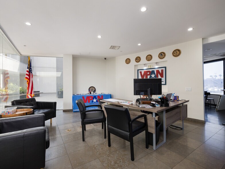 More Photos Of 5155 W Rosecrans Ave, Hawthorne Loft Creative Space For Sale