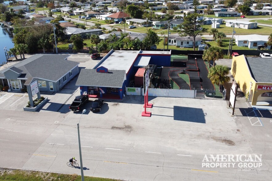 More Photos Of 3835 Tamiami Trl, Port Charlotte Freestanding For Sale