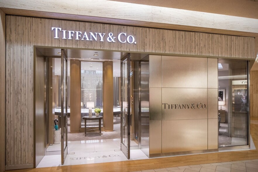 More Photos Of 1515 Lake Cook Rd, Northbrook Apartments For Lease