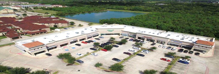 More Photos Of 11901 Shadow Creek Pky, Pearland Unknown For Lease