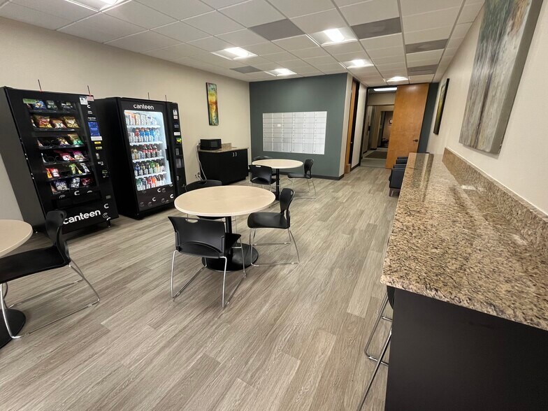 More Photos Of 1800 St James Pl, Houston Office For Lease