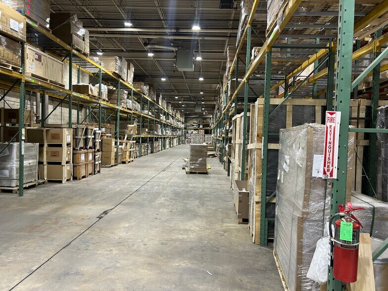 More Photos Of 77 S First St, Elizabeth Warehouse For Lease