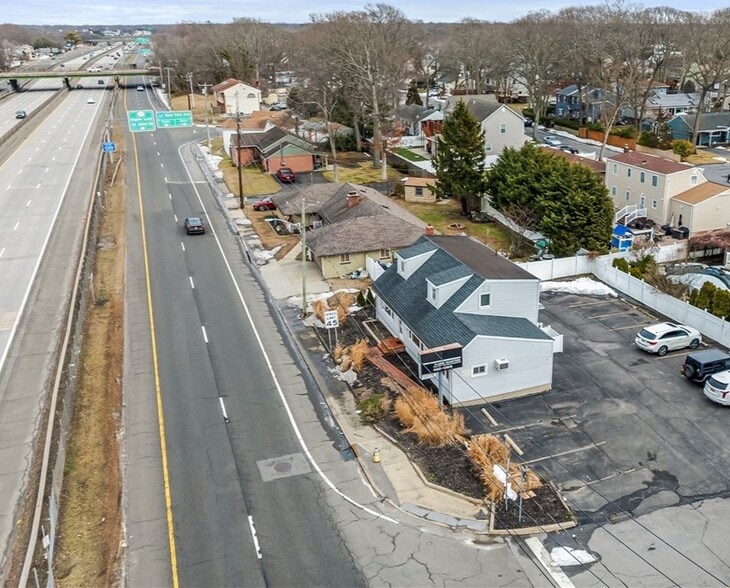 More Photos Of 930 Sunrise Hwy, North Babylon Office For Sale