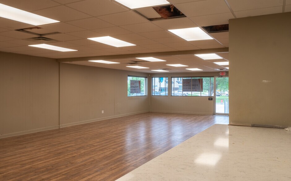 More Photos Of 7908 N Western Ave, Oklahoma City Freestanding For Lease