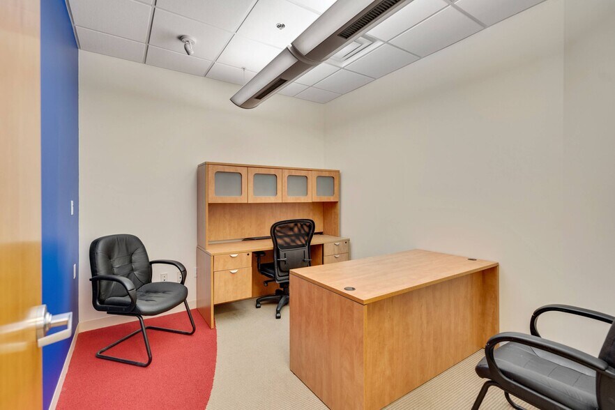 More Photos Of 1880 W Oak Pky, Marietta Office For Sale