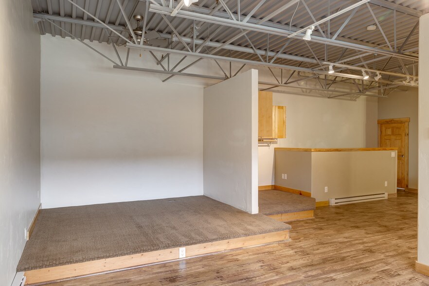 More Photos Of 2670 Copper Ridge Cir, Steamboat Springs Warehouse For Lease