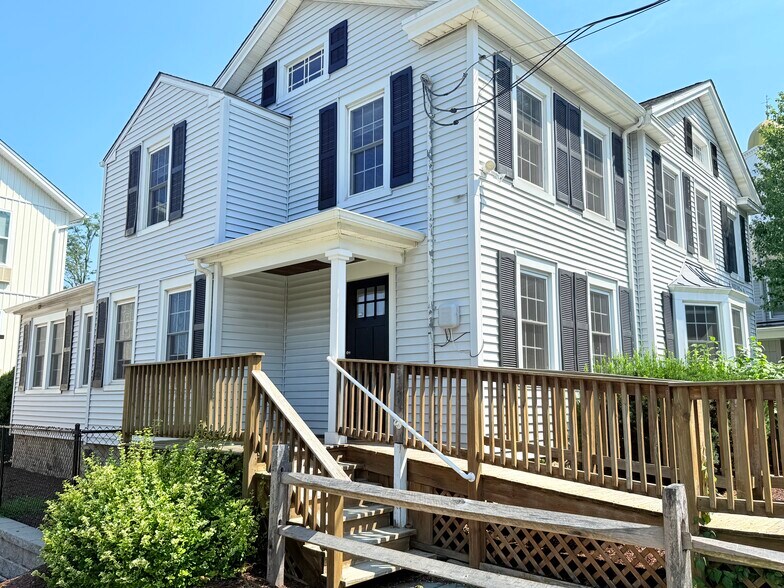 More Photos Of 155 Greenwood Ave, Bethel Unknown For Lease