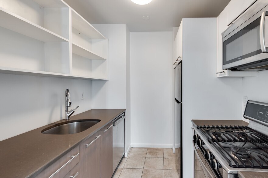 More Photos Of 518 Meeker Ave, Brooklyn Apartments For Sale