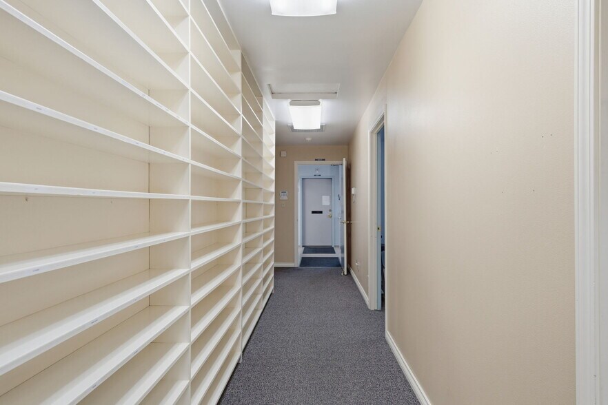 More Photos Of 3802 Tieton Dr, Yakima Office Residential For Sale