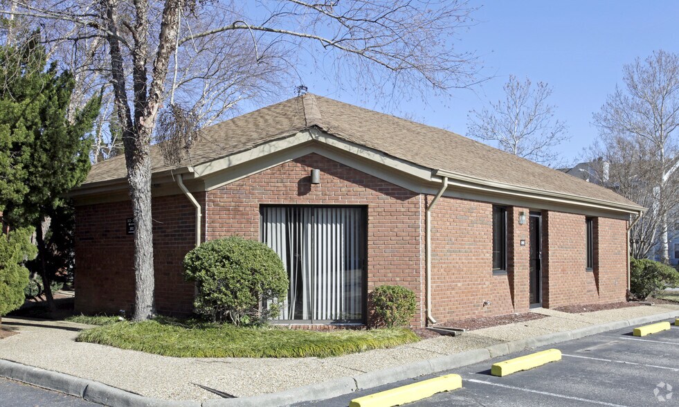 More Photos Of 1520 Stonemoss Ct, Virginia Beach Office Residential For Lease