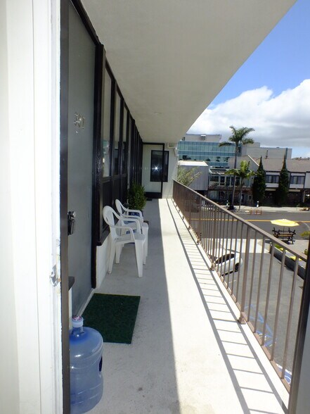 More Photos Of 1801 S Catalina Ave, Redondo Beach Office For Lease