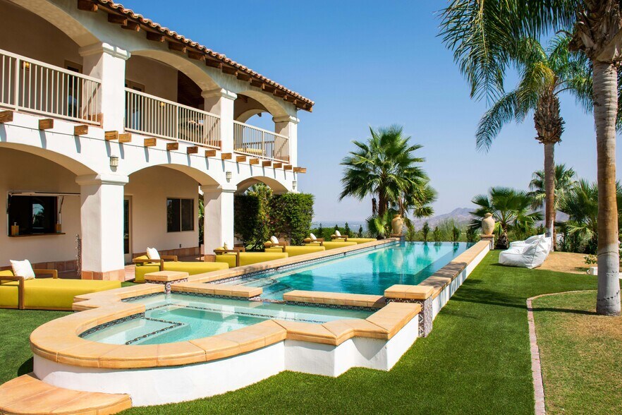 More Photos Of 71555 Jaguar Way, Palm Desert Specialty For Sale