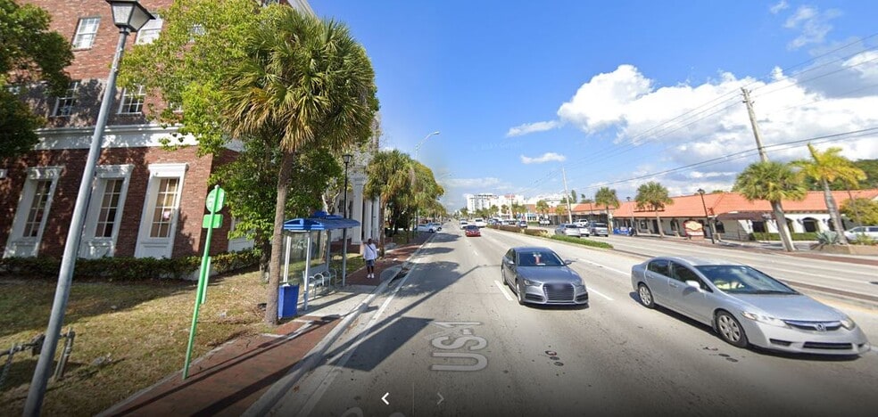 More Photos Of 12727-12749 Biscayne Blvd, North Miami Unknown For Lease