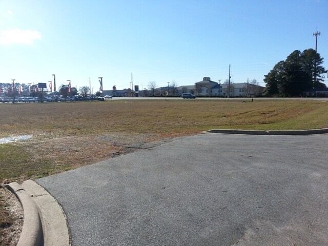 More Photos Of 0 S Memorial Dr, Greenville Land For Lease