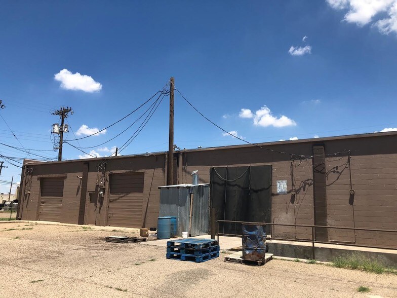 More Photos Of 4820 Avenue Q, Lubbock Industrial For Sale
