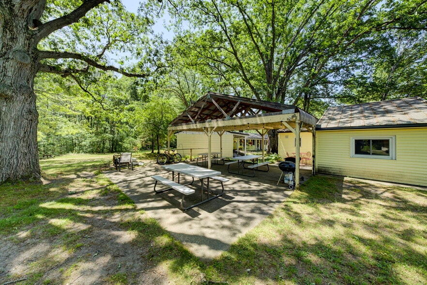 More Photos Of 2275 M 137, Interlochen Hotel For Sale